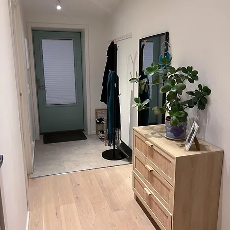 Modern Central Top Floor Apartment Appartement Tromsø